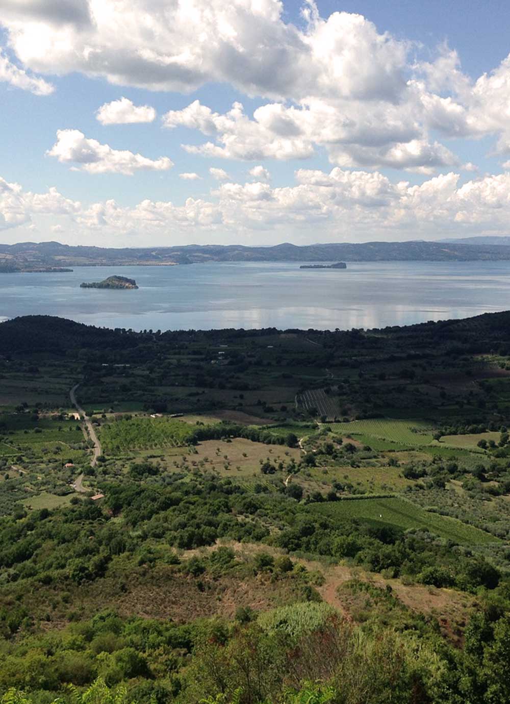 bolsena-lake